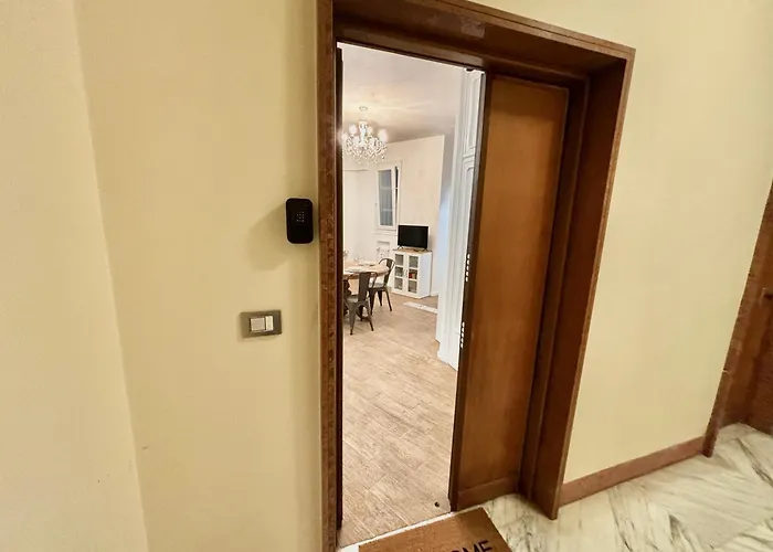 Your At Vatican's Doors Apartment *