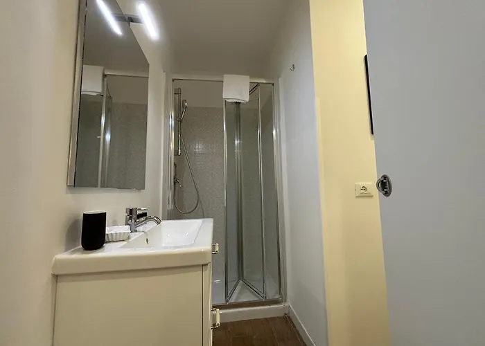 Your At Vatican's Doors Apartment *