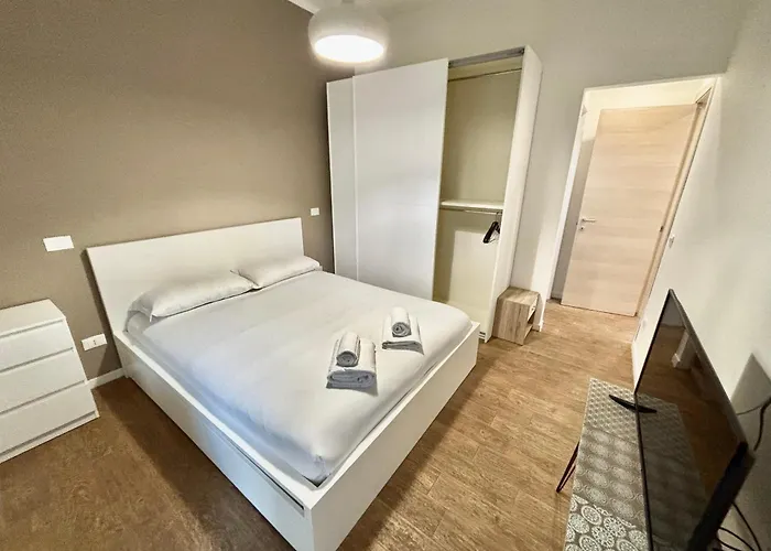 Apartment Your At Vatican's Doors *